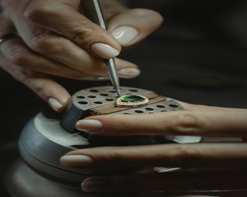 A bespoke emerald signet ring